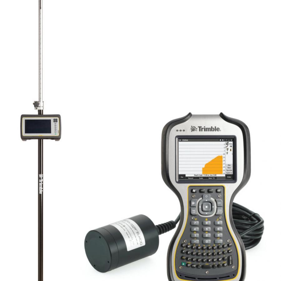 EU400 (Precision Echosounder with USB connection) is connected to Trimble